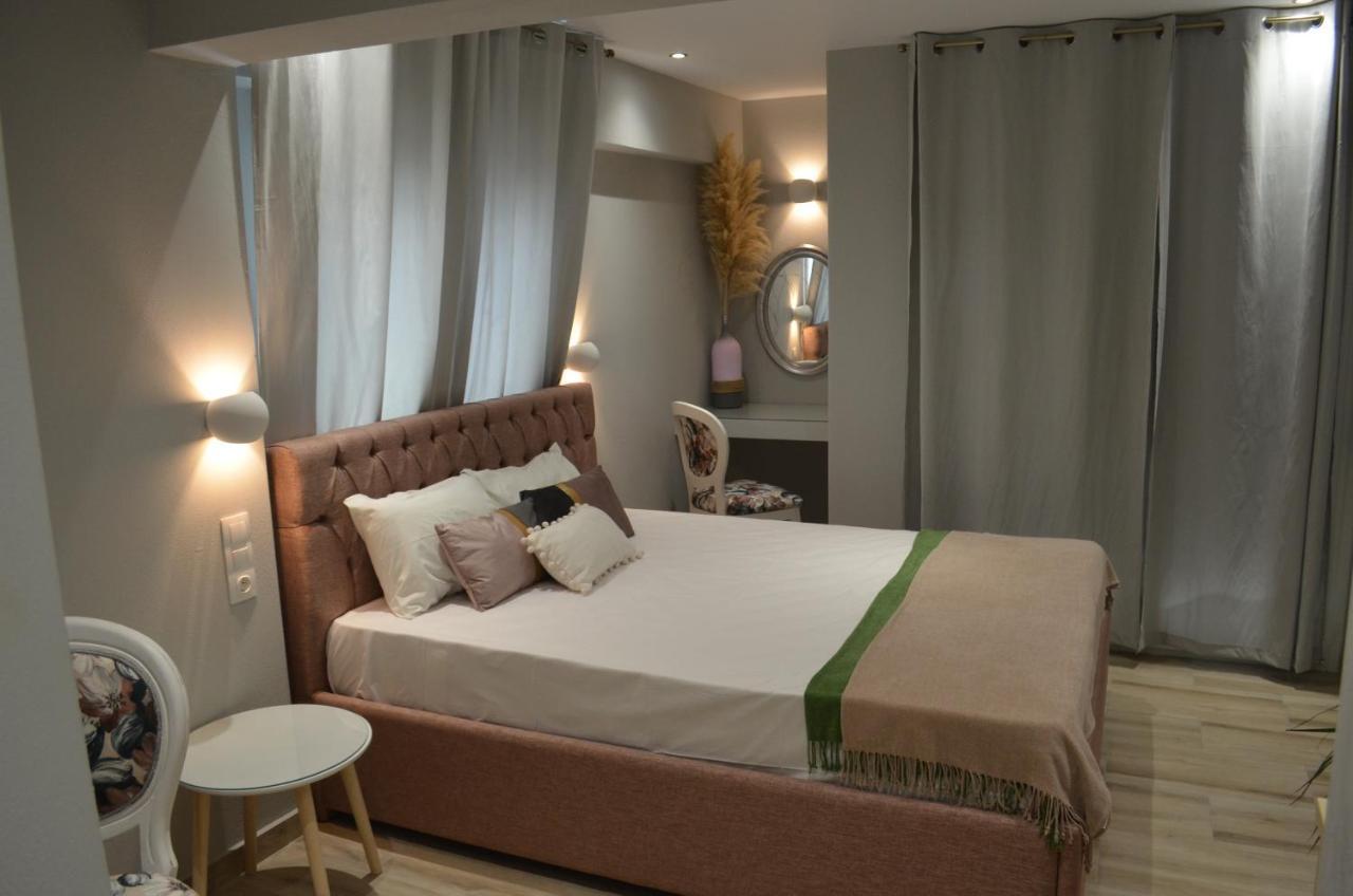 העיירה סקיאתוס Kastro Luxury Studios And Mezonette מראה חיצוני תמונה