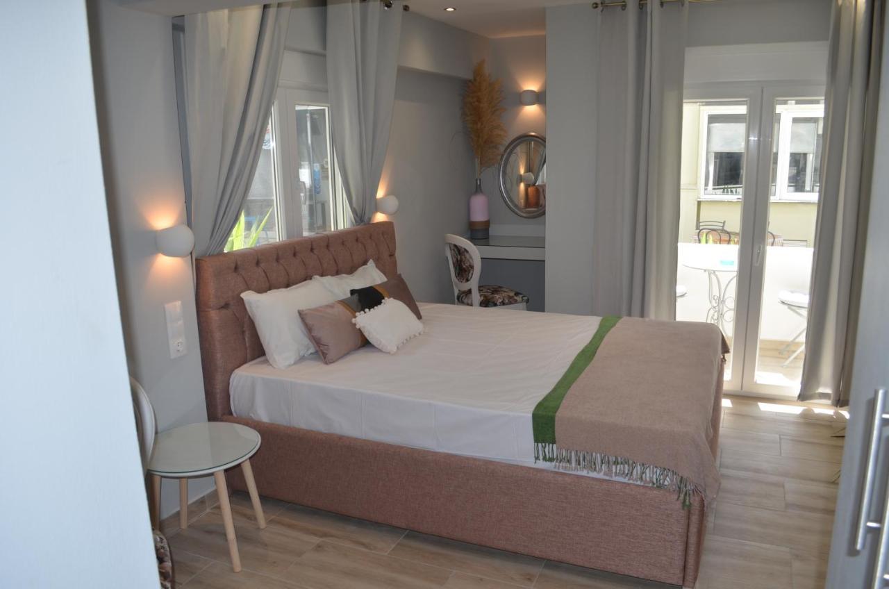 העיירה סקיאתוס Kastro Luxury Studios And Mezonette מראה חיצוני תמונה