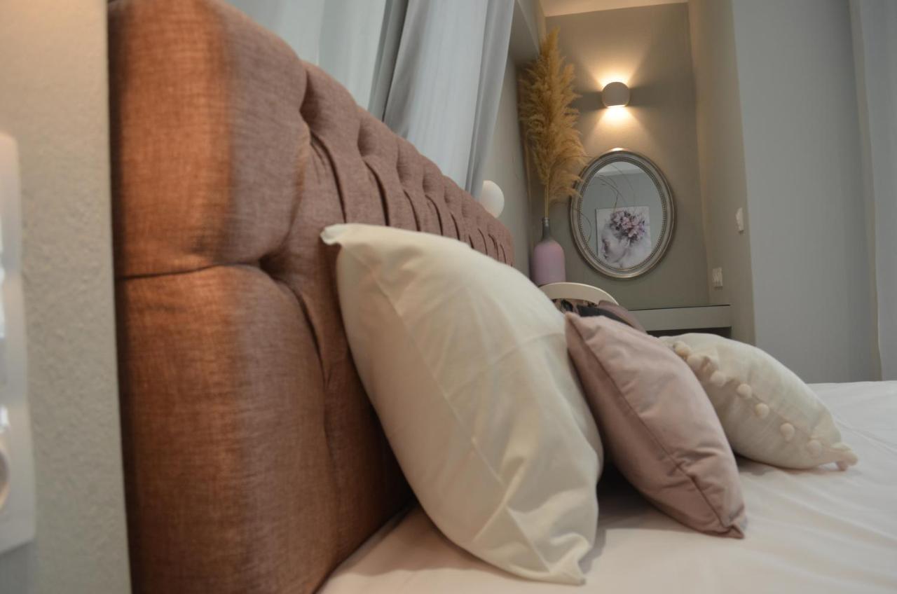 העיירה סקיאתוס Kastro Luxury Studios And Mezonette מראה חיצוני תמונה
